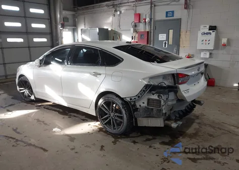 2017 Ford Fusion Sport z USA, uszkodzony, nr VIN 3FA6P0VP0HR170405